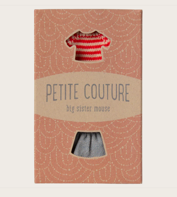 Knitted Sweater & Skirt, Big Sister Mouse