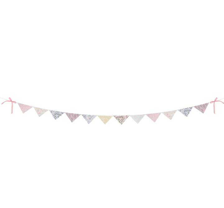 Meri Meri x Liberty Scallop Edge Garland