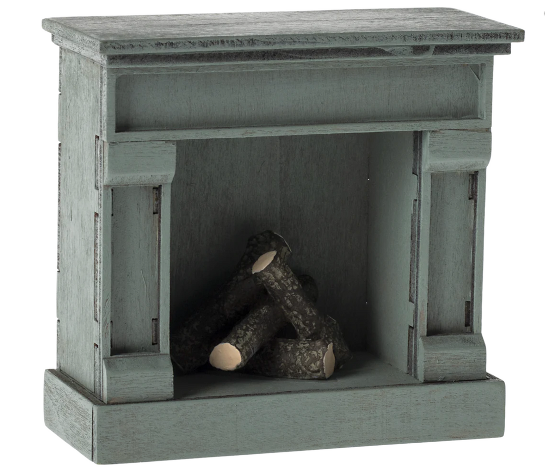 Fireplace in Blue, Mouse