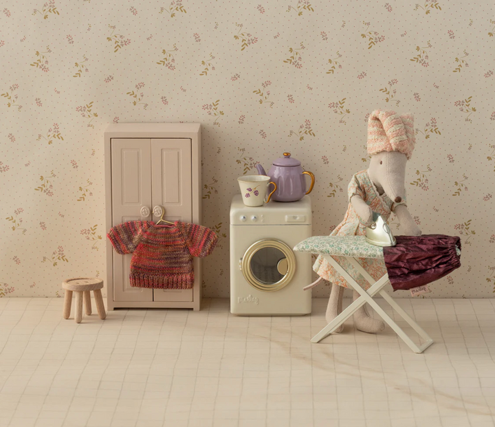 Skirt & Knitted Blouse, Mum Mouse