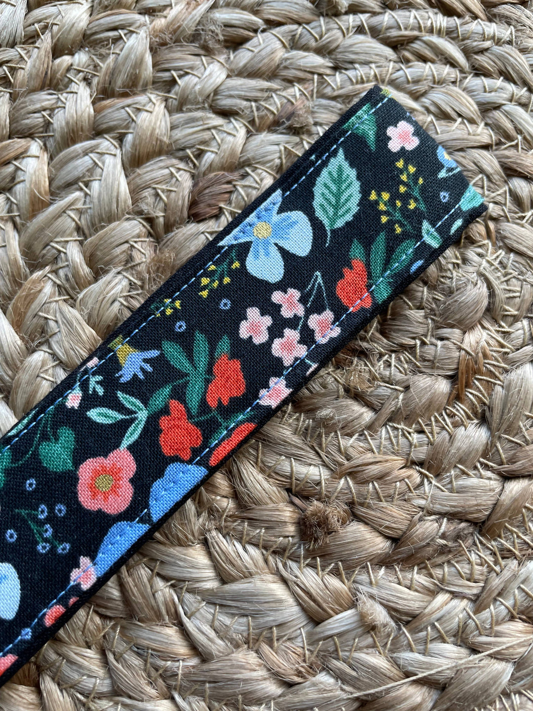 Rifle Paper Co. Black Bright Floral Keychain Wristlet