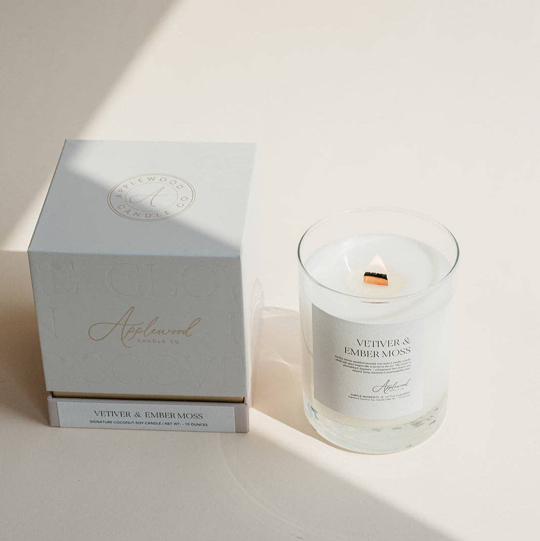 Vetiver &amp; Ember Moss candle, 2 Sizes