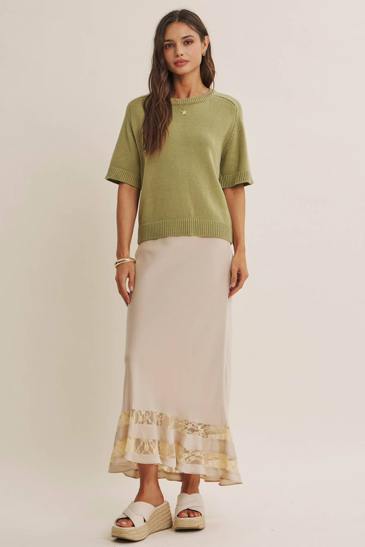 Year-Round Sweater With Raglan Sleeves