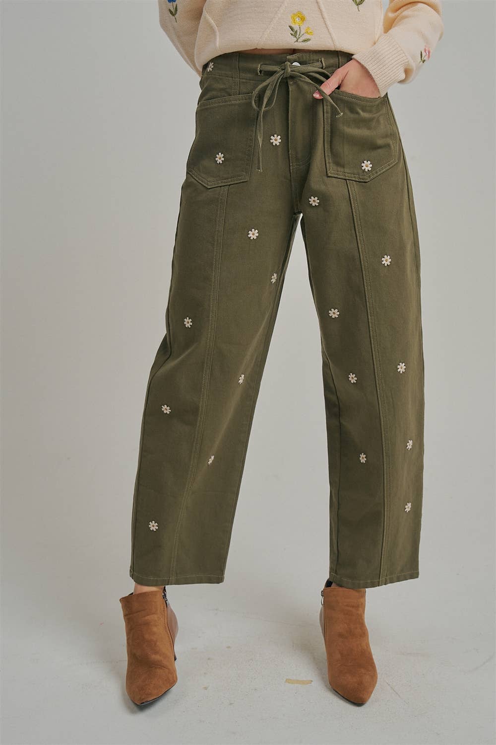 Floral Embroidered Slight Barrel Shaped Relaxed Pants