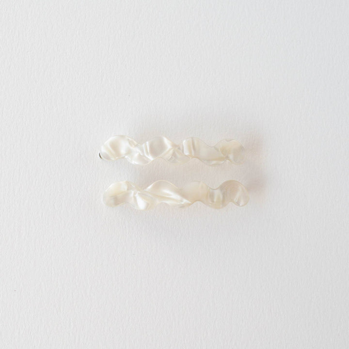 Eco Cloud Wave Slide Hair Pin Set: Cream Cheese