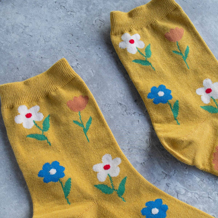 Favorite Flower Casual Socks in Mustard