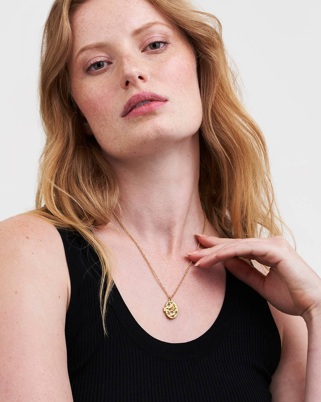 Robin &amp; Blackberry Oval Locket Necklace