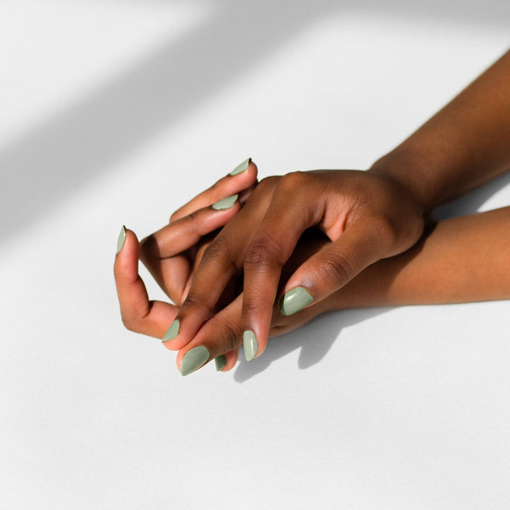 Willow - Vegan & 21-Free Nail Polish