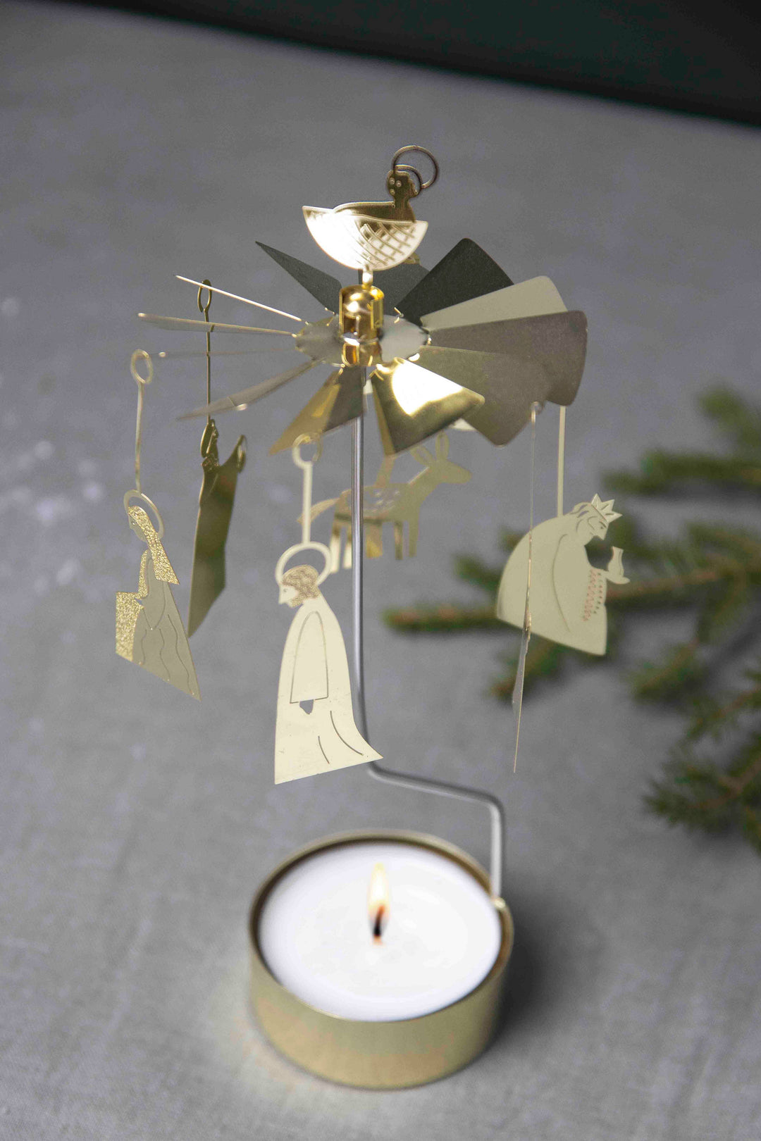 Large Baby Jesus &amp; Friends Rotary Candleholder