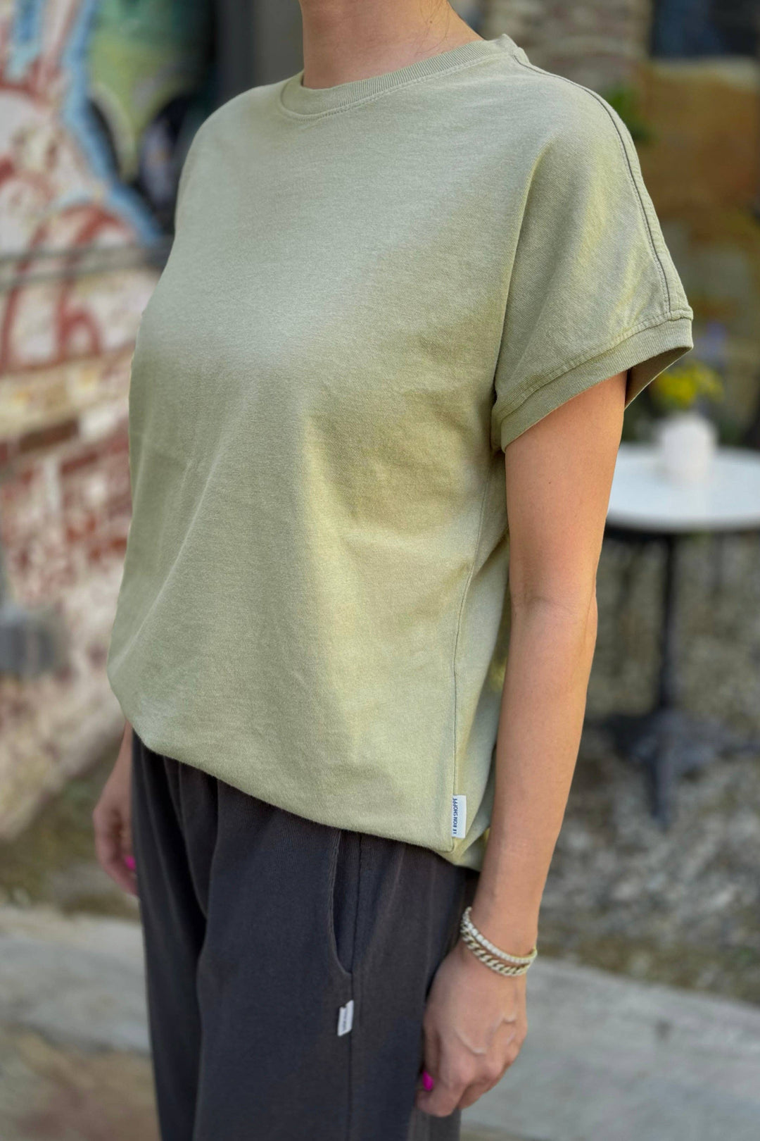 Ease Tee in Mint Dust