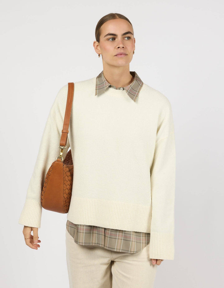 Leo Maxi, Wild Oak Woven Soft Grain Leather