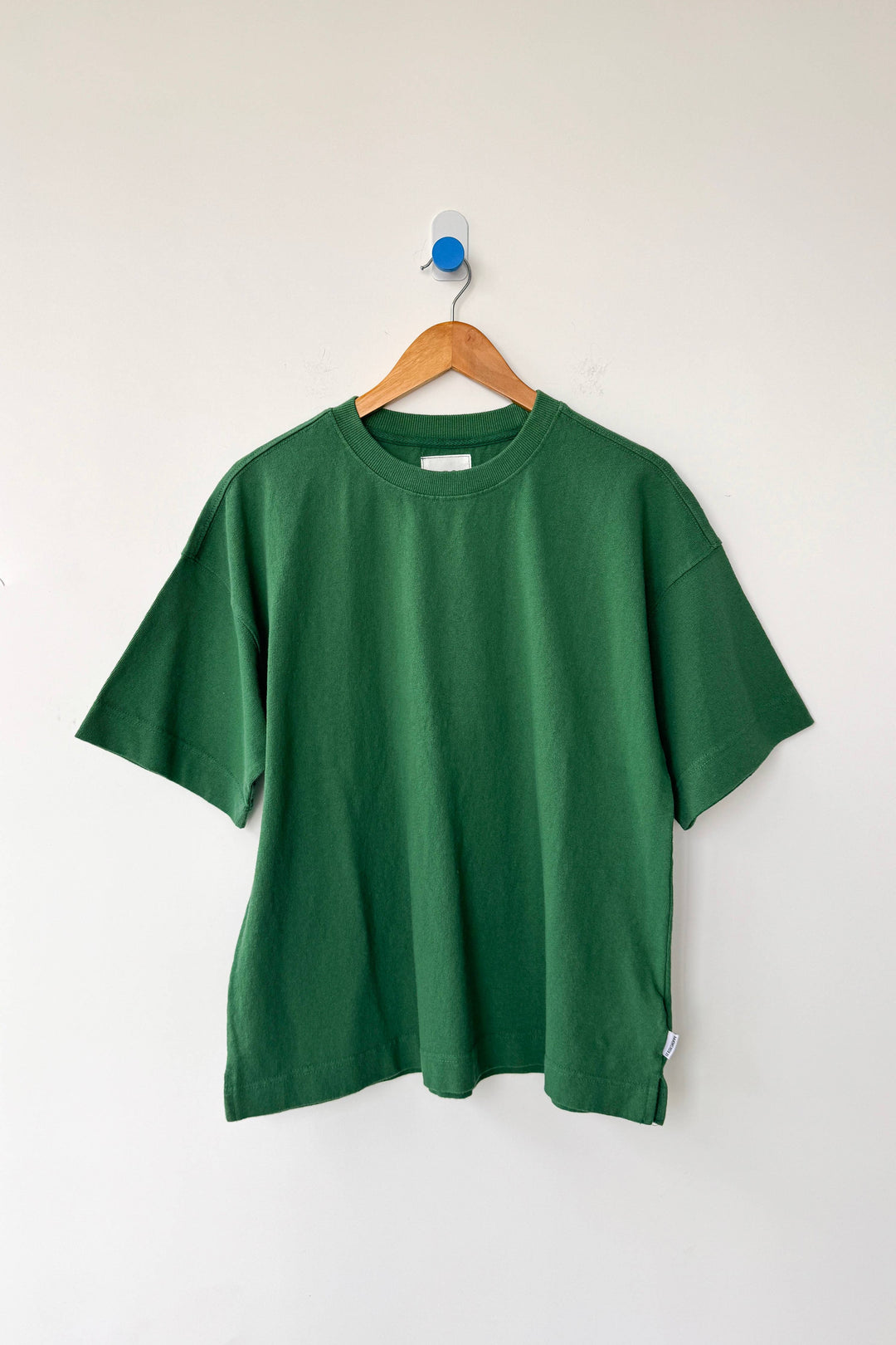 Jayden Tee in Moss