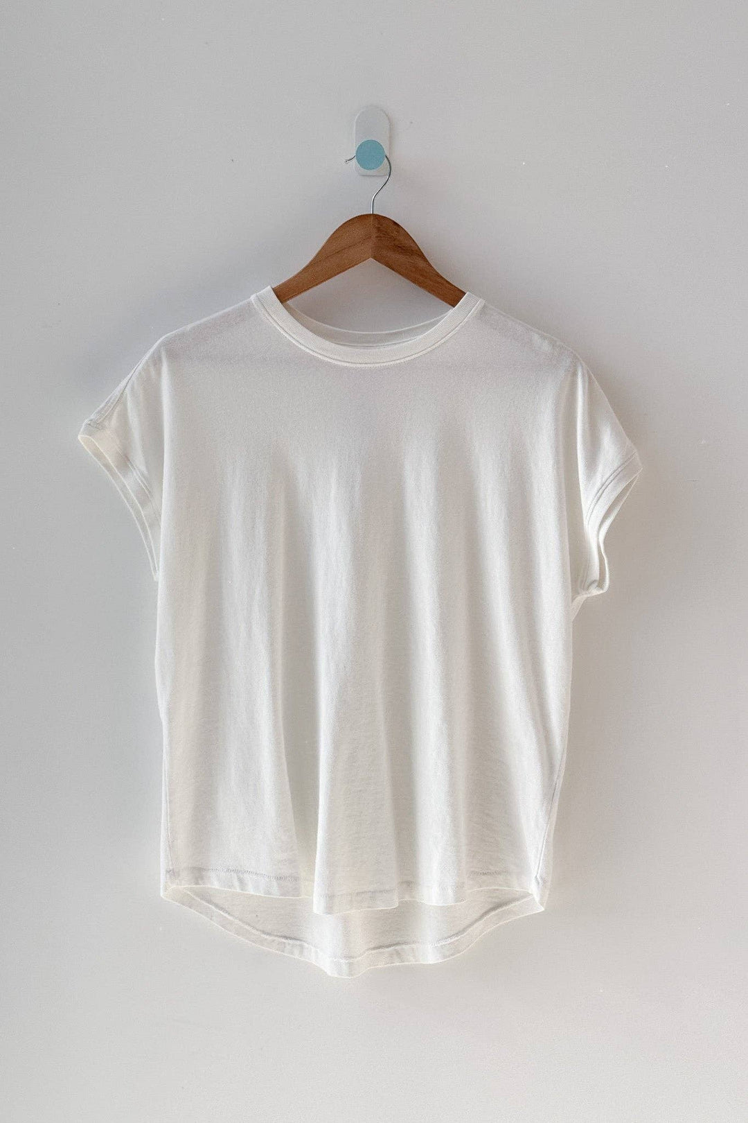 Ease Tee in Vintage White