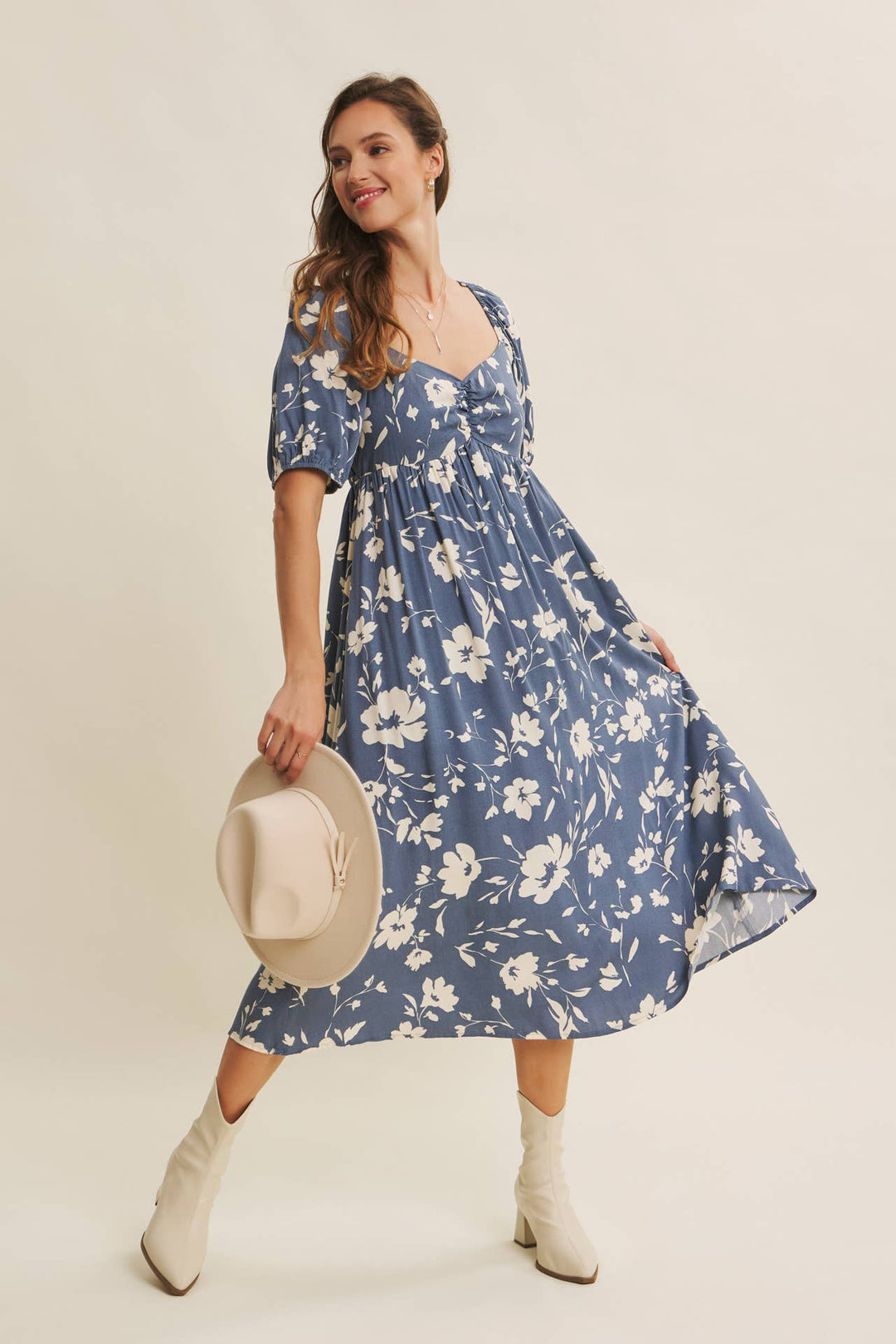 Flowy Sweetheart Neck Midi Dress With Pockets