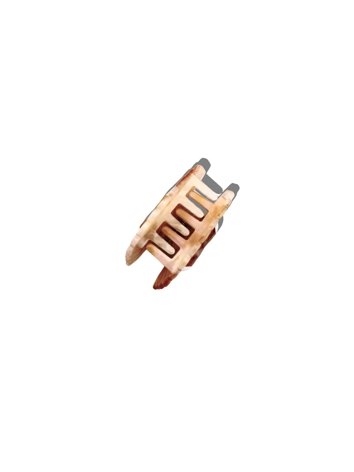 Seashell Claw Clip in Golden Sand