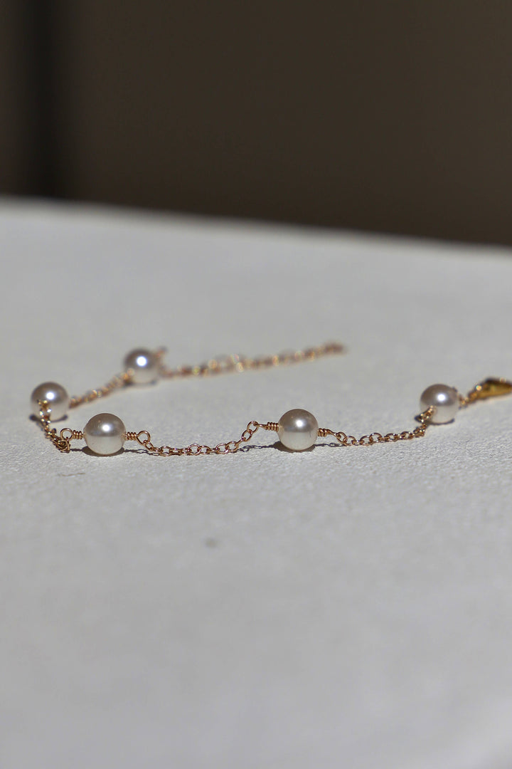 Gold Pearl Station Bracelet