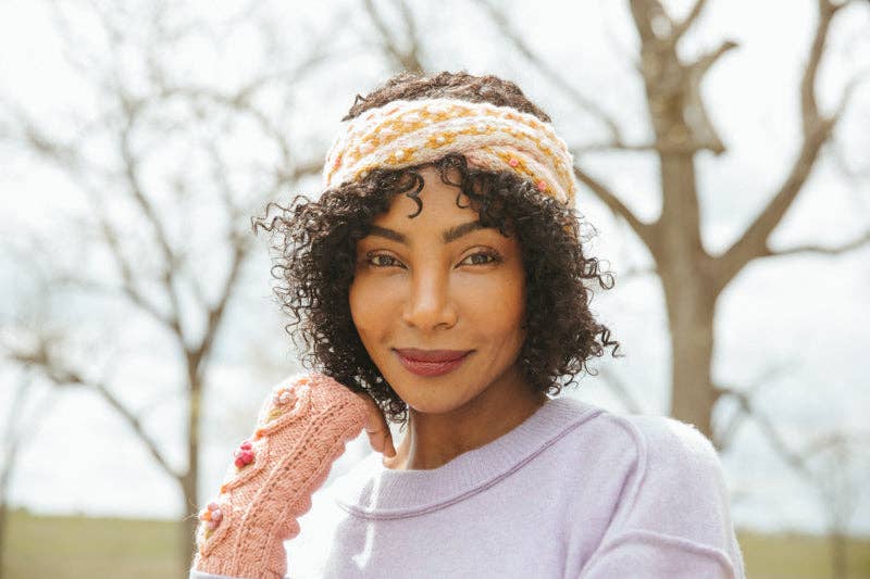 Tilly Handwarmer in Mustard