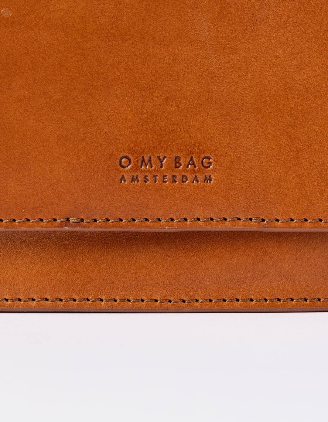 Audrey Mini, Cognac Classic Leather