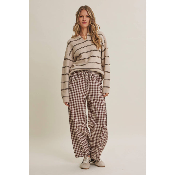 Relaxed Gingham Cotton Barrel Pants in Chocolate