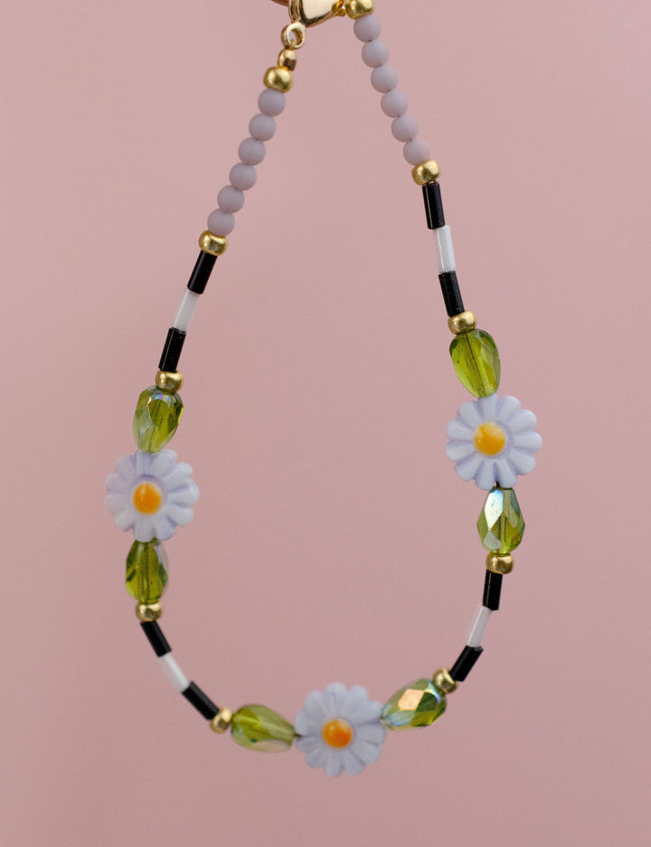 Lavender Daisy Beaded Bracelet