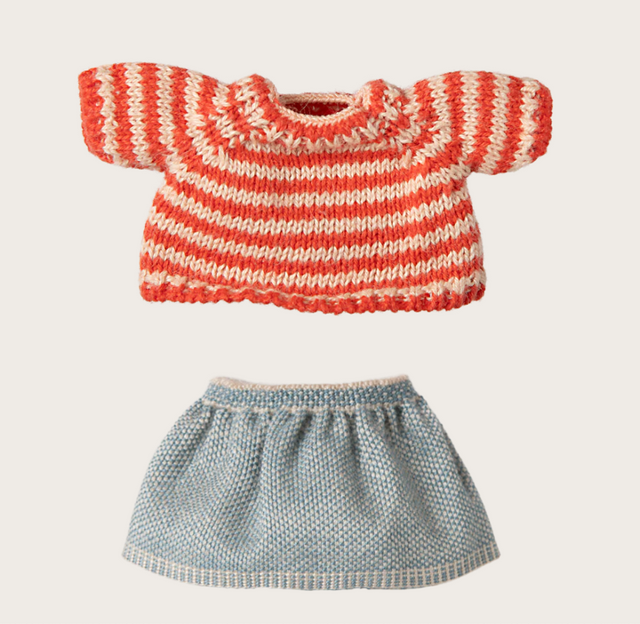 Knitted Sweater & Skirt, Big Sister Size