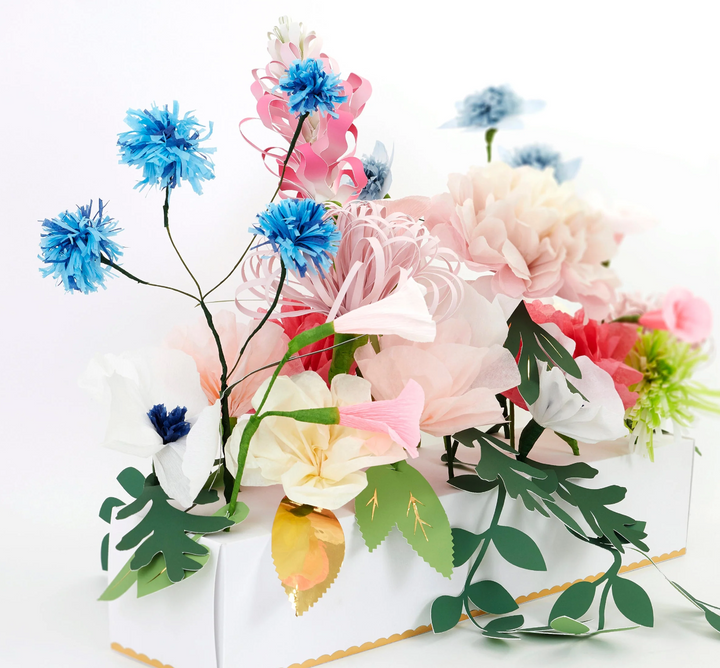 Hazel Gardiner Table Centerpiece