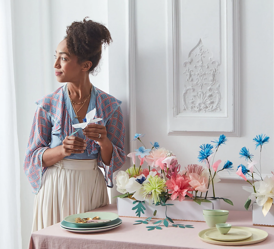 Hazel Gardiner Table Centerpiece