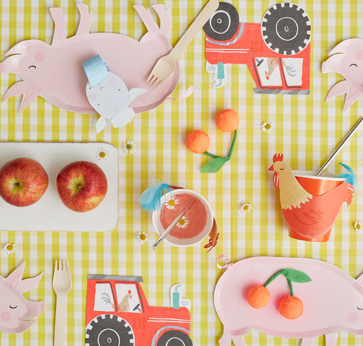 On the Farm Pig Plates