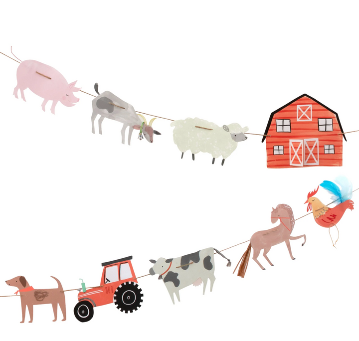 On the Farm Large Garland