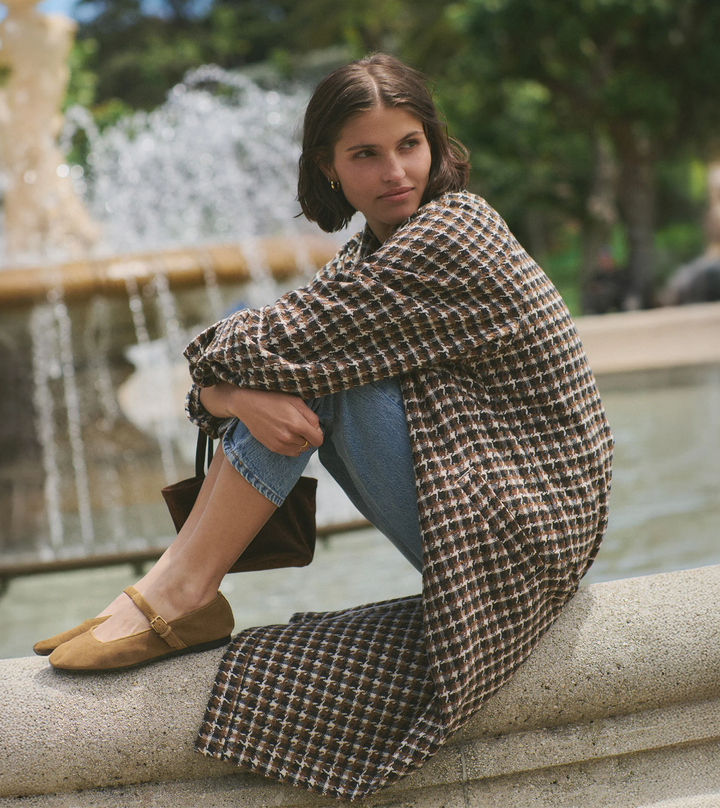 Hayes Houndstooth Trench Coat in Neutral Herringbone