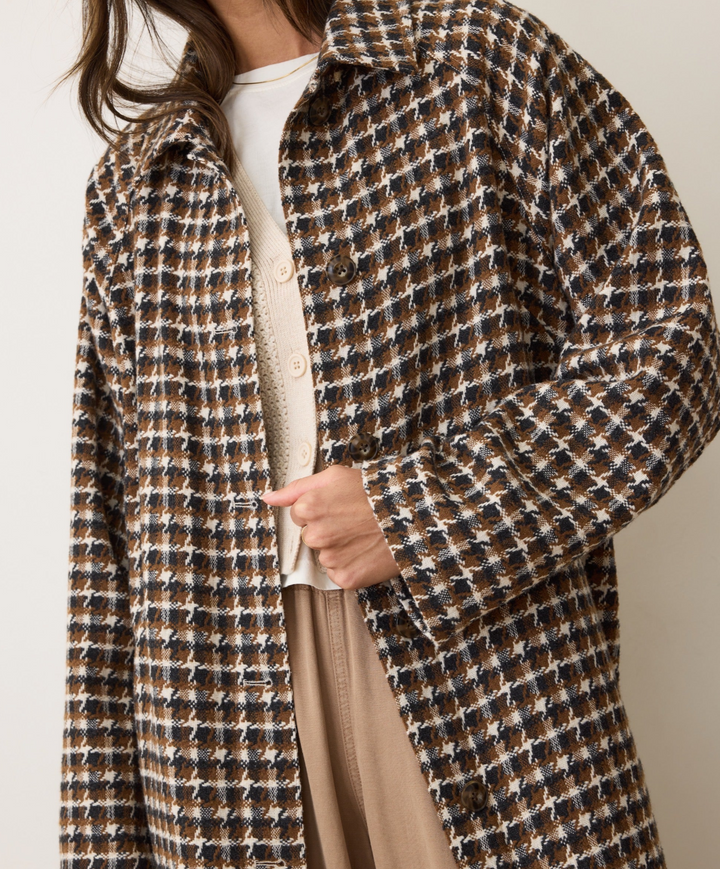 Hayes Houndstooth Trench Coat in Neutral Herringbone