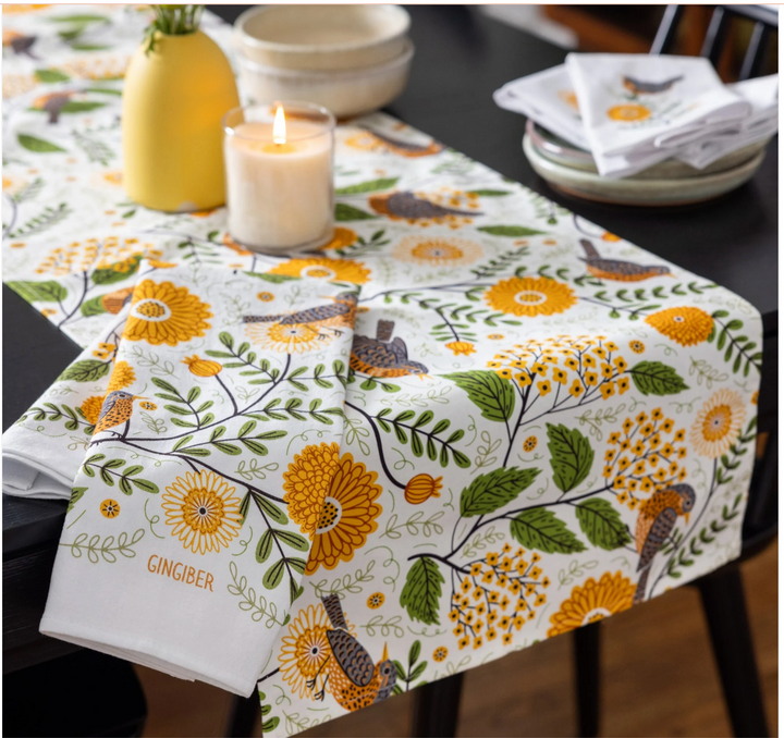 Mums & Robins Table Runner