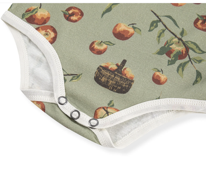 Apple Orchard Long Sleeve Bodysuit