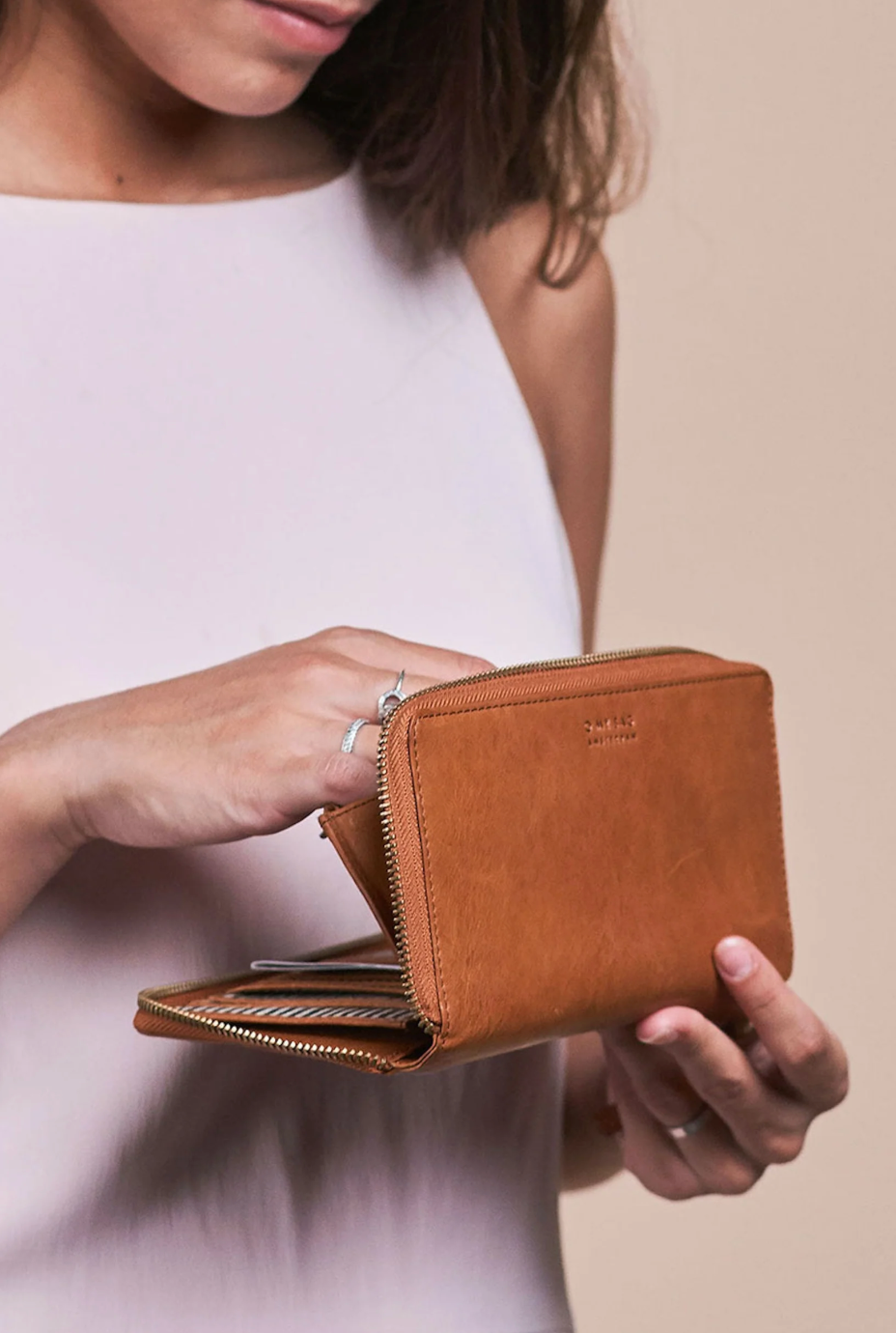 Sonny Leather Wallet in Cognac or Black