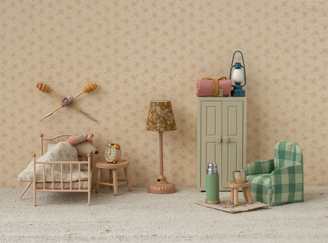 Alarm Clock in Powder, Mouse