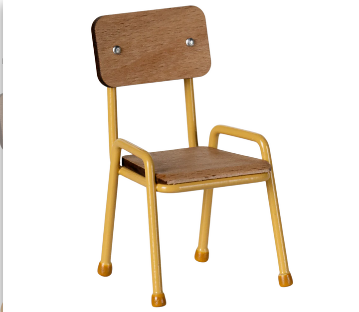 Chair in Yellow, Mouse