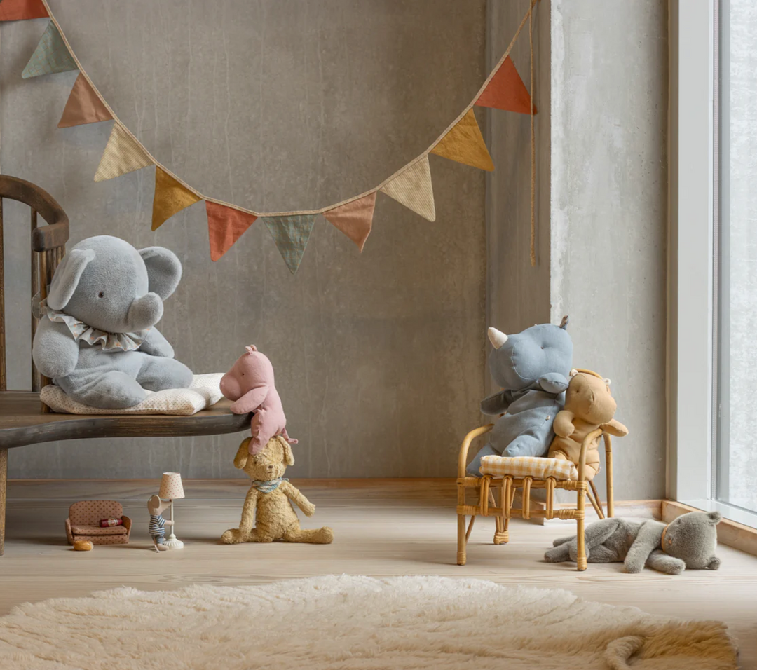 Safari Friends, Big Elephant in Blue/Grey