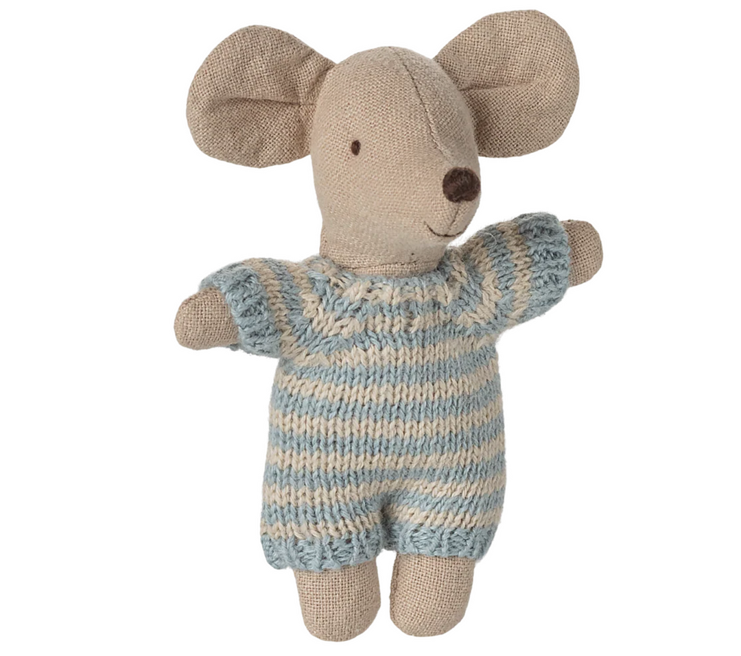 Baby Mouse in Carry Cot, Blue