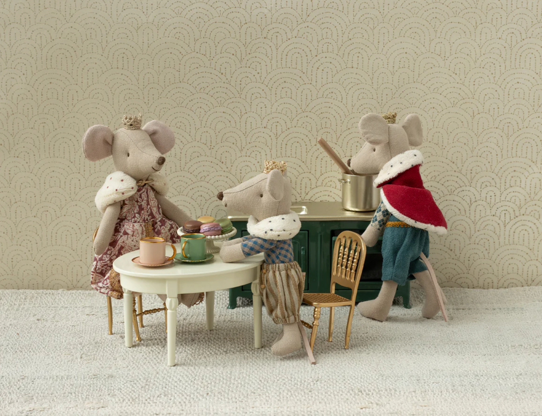 Prince Mouse, Big Brother