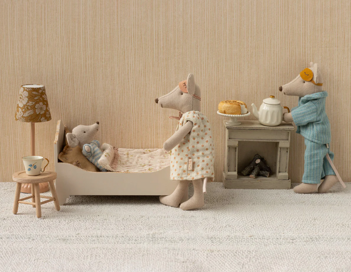 Bed for Mouse, Off White