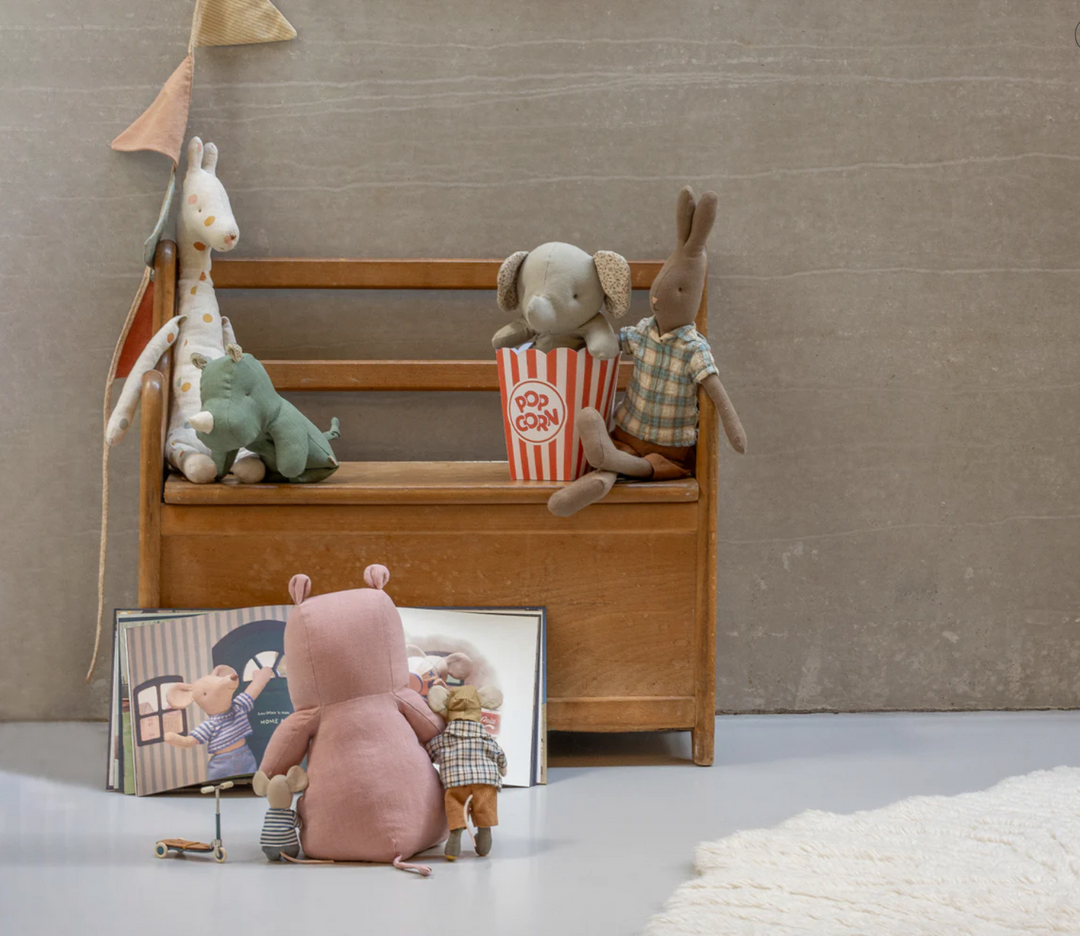 Safari Friends, Small Elephant, Iron Grey