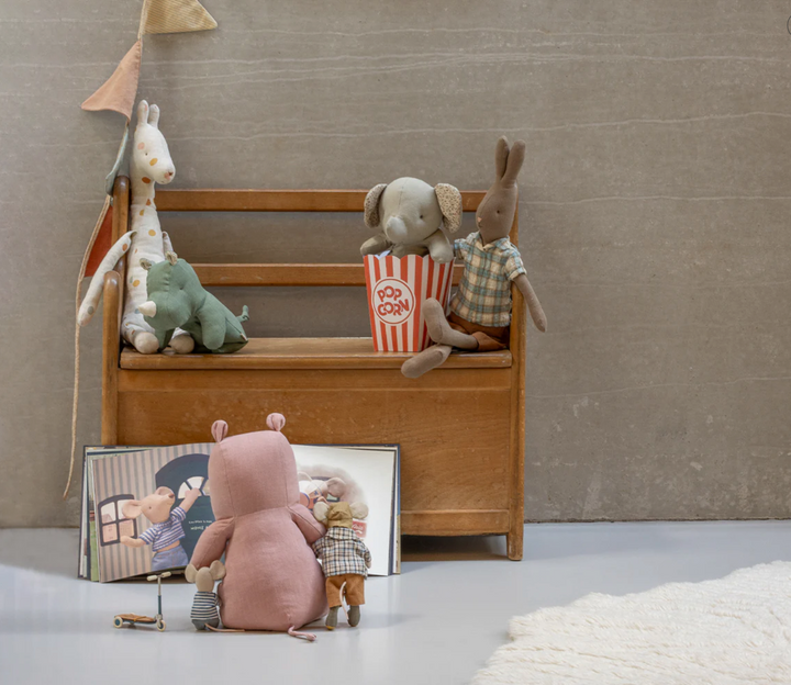 Safari Friends, Small Elephant, Iron Grey