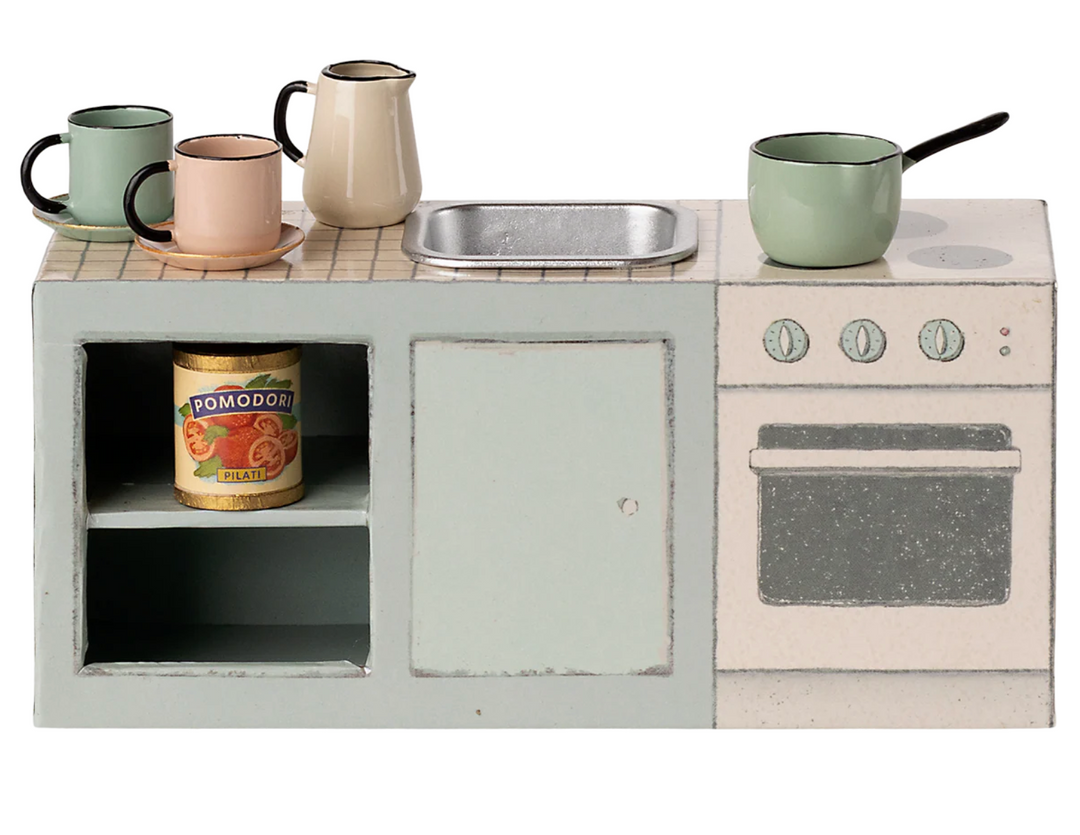 Kitchen Counter, Mouse