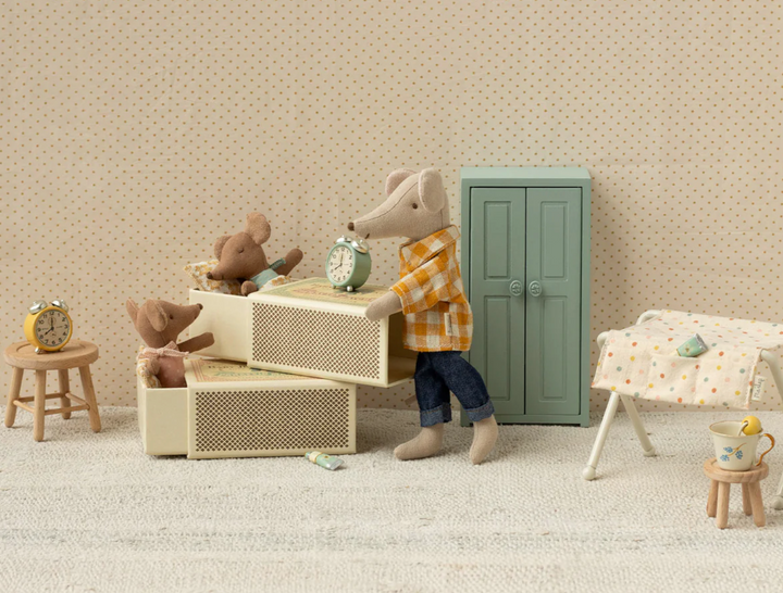 Sleepy Wakey Baby Mouse in Matchbox - Rose