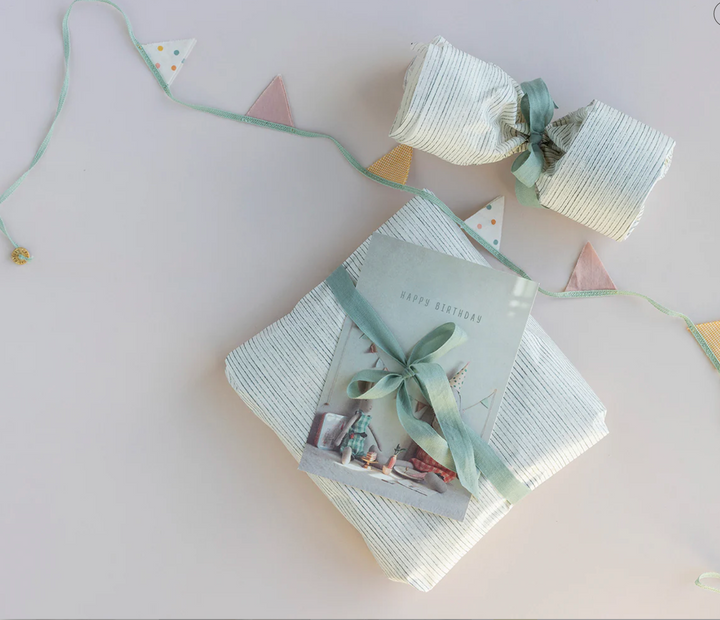 Miniature Garland for Mouse