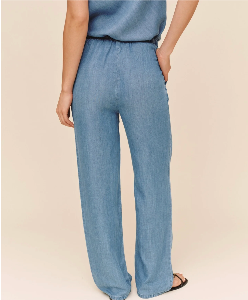 Wide Leg Drawstring Pant