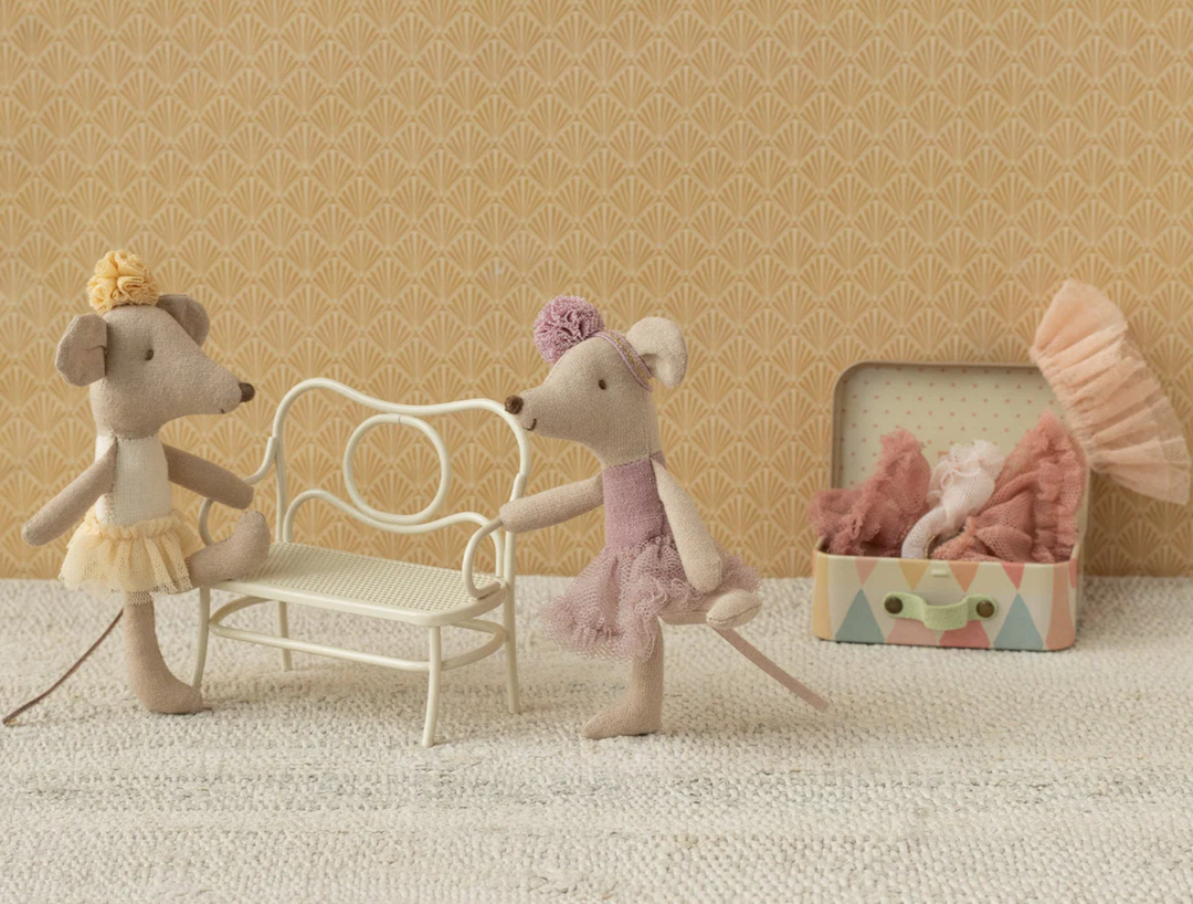 Ballerina Mouse, Little Sister in Heather