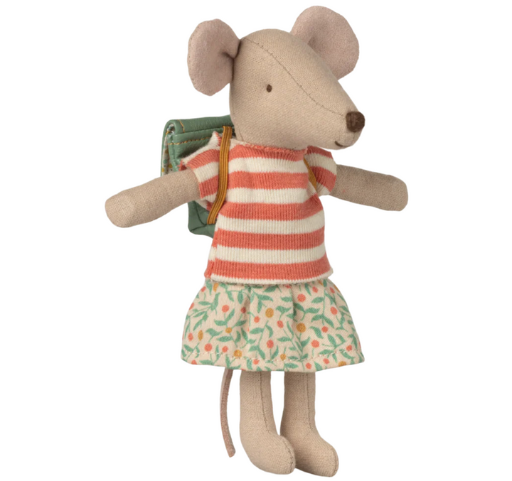 Tricycle Mouse, Big Sister in Green