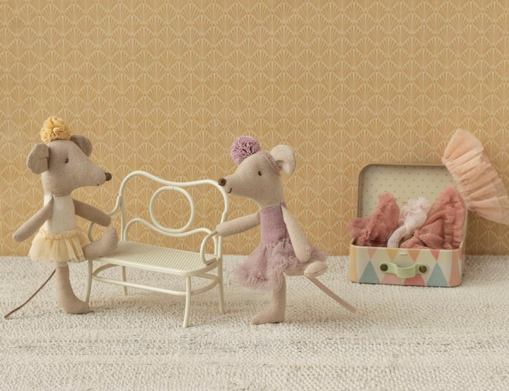 Ballerina Mouse, Little Sister in Off White