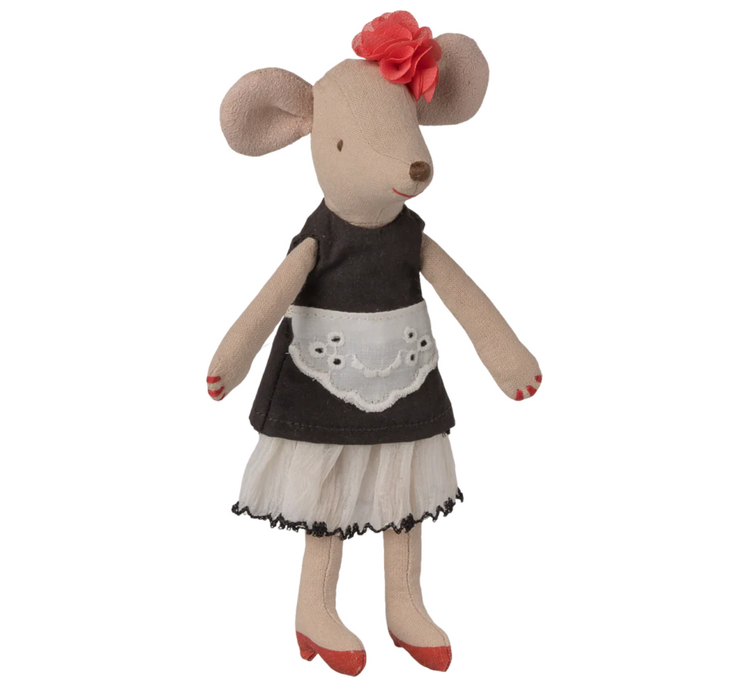 Beautician Mouse, Mum